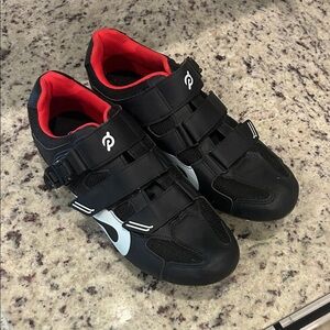 Peloton men’s cycling shoes